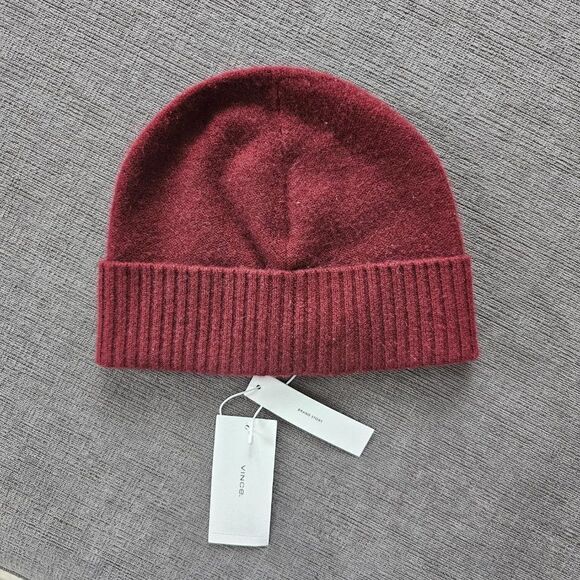 Vince Women\'s Red Pure Cashmere Reverse Jersey Cuffed Hat Size OS main image 4